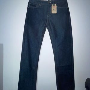 Levi’s 511 Jeans Slim From Hip to Ankle